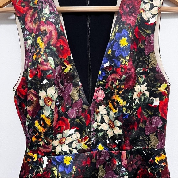 ALICE + OLIVIA Kiro Floral Deep V Lantern Dress Size 2 - Picture 6 of 14